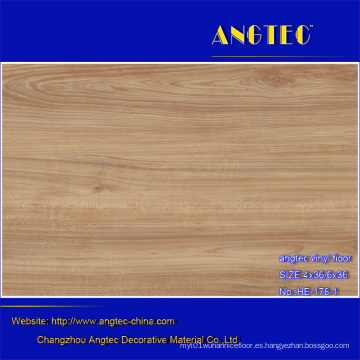 Suelo laminado de PVC de madera laminada de la mirada hecha en China